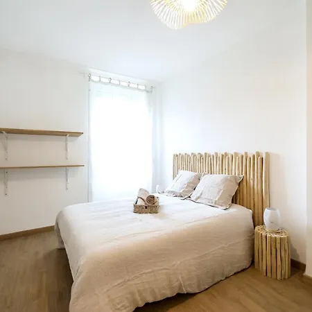 Le Lavandin, Spacieux Et Moderne P4, Centre Ville, Wifi Nimes