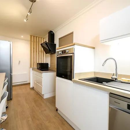 Apartment Le Lavandin, Spacieux Et Moderne P4, Centre Ville, Wifi Nimes