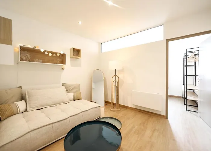 Apartment Le Lavandin, Spacieux Et Moderne P4, Centre Ville, Wifi Nimes