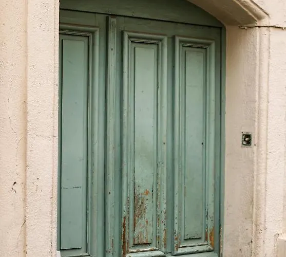 Apartment Le Lavandin, Spacieux Et Moderne P4, Centre Ville, Wifi Nimes